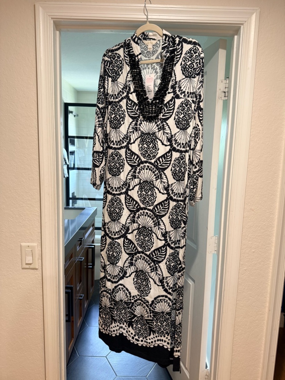 Lilly Pulitzer Black and White Long Printed Tunic Dress
